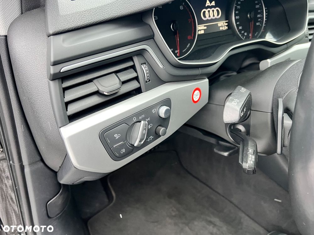 Audi A4 Avant 1.4 TFSI S tronic design - 17