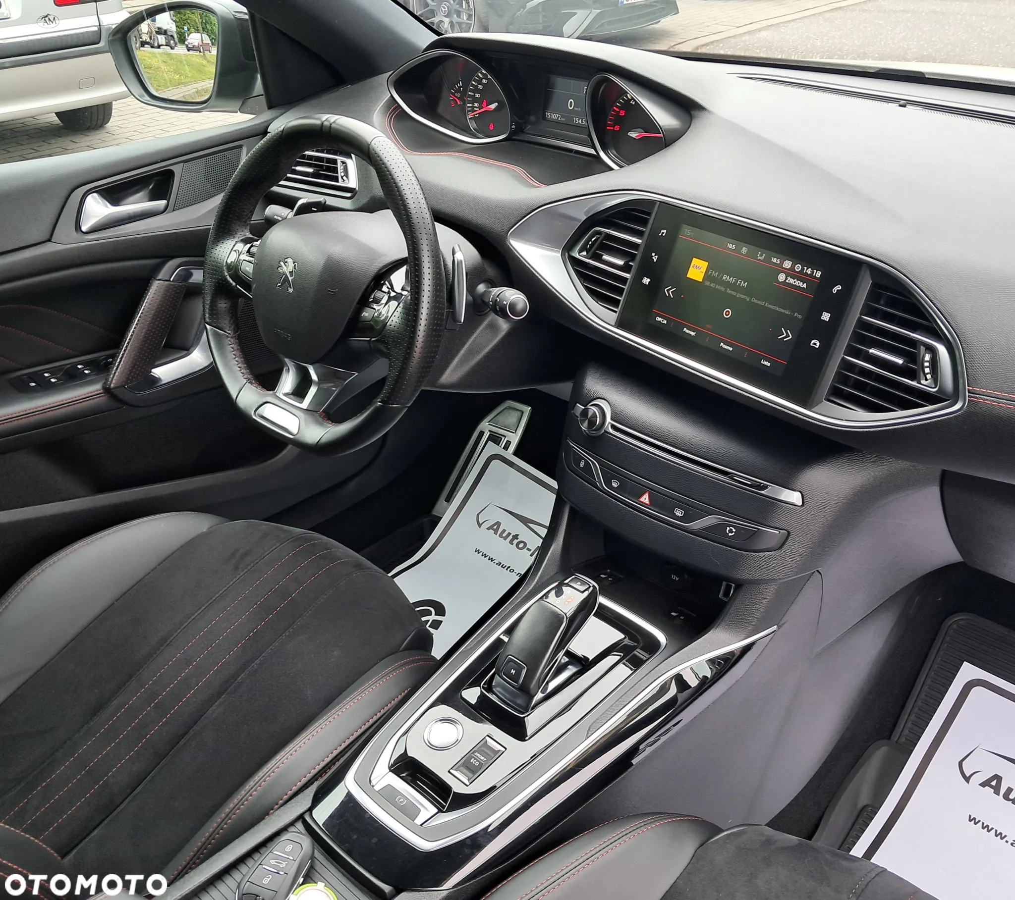 Peugeot 308 SW BlueHDi 130 EAT8 Stop & Start GT - 21