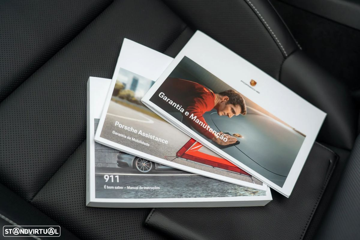 Porsche 911 (992) Carrera - 34
