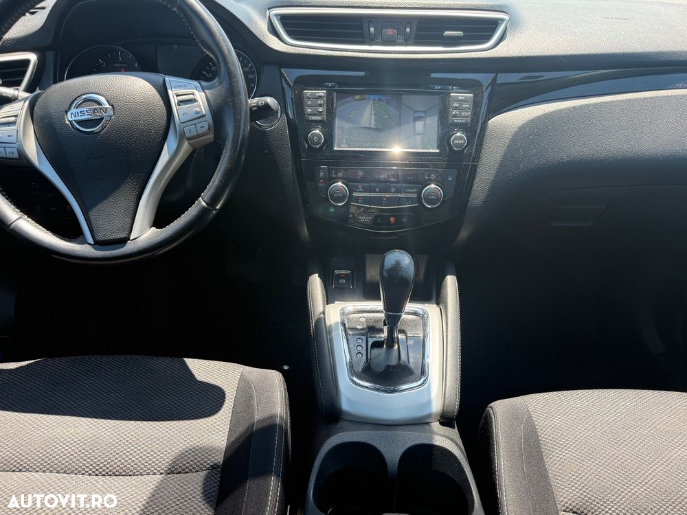 Nissan Qashqai 1.6 DCI Start/Stop X-TRONIC Tekna - 8