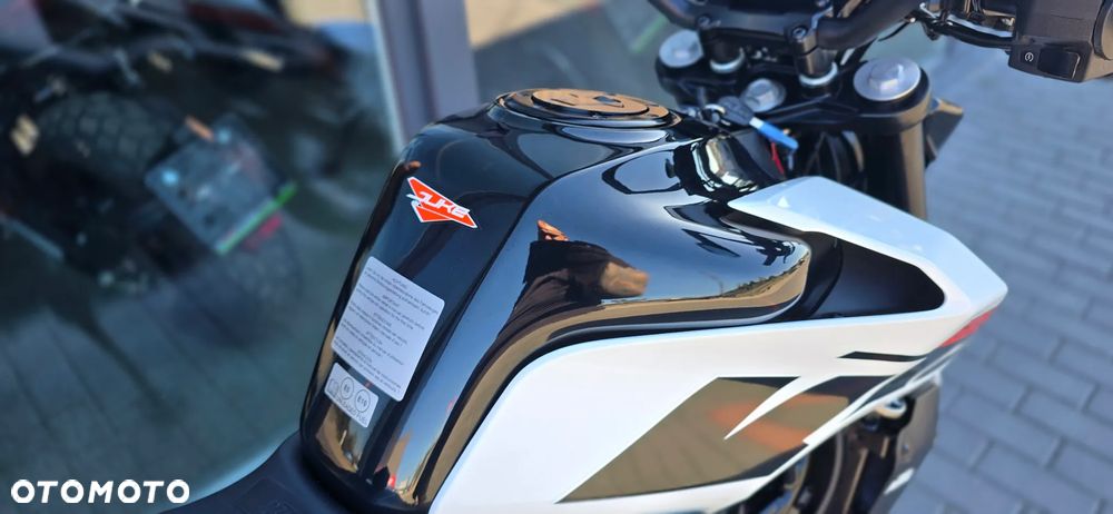 KTM Duke - 18