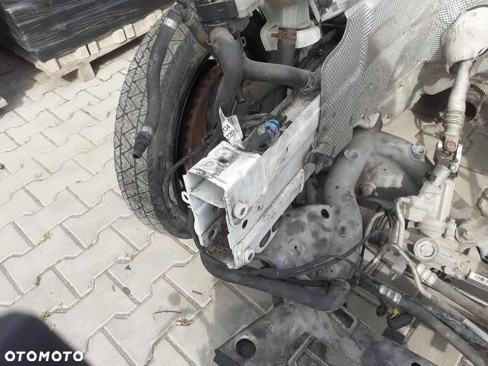 Mercedes C 350 AMG na części - 3