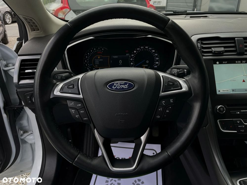 Ford Mondeo SW 1.5 EcoBoost Titanium - 23
