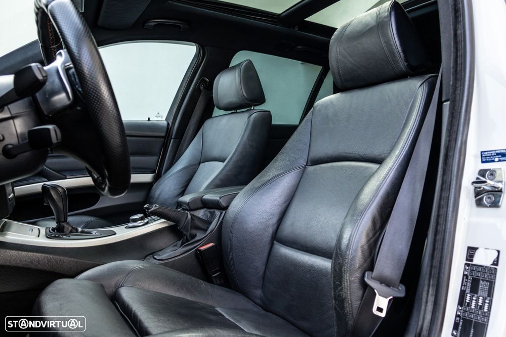 BMW 335 - 32