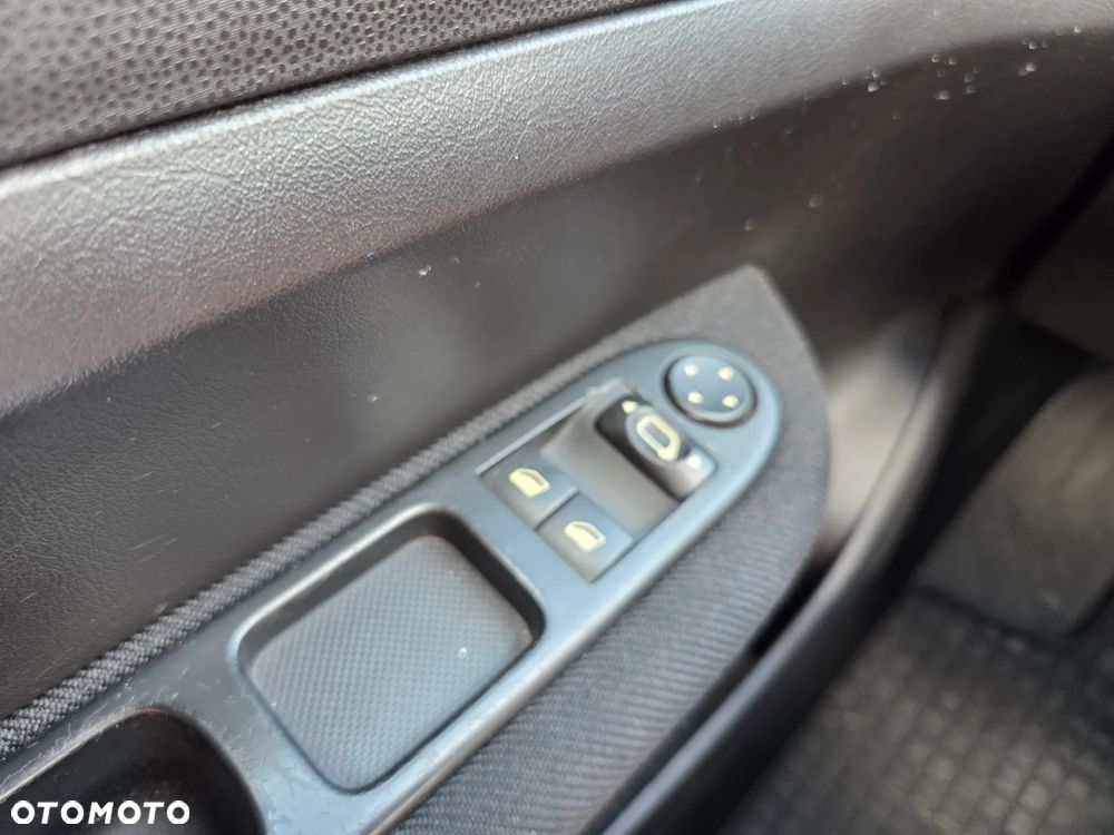 Peugeot 307 HDi 135 Tendance - 21