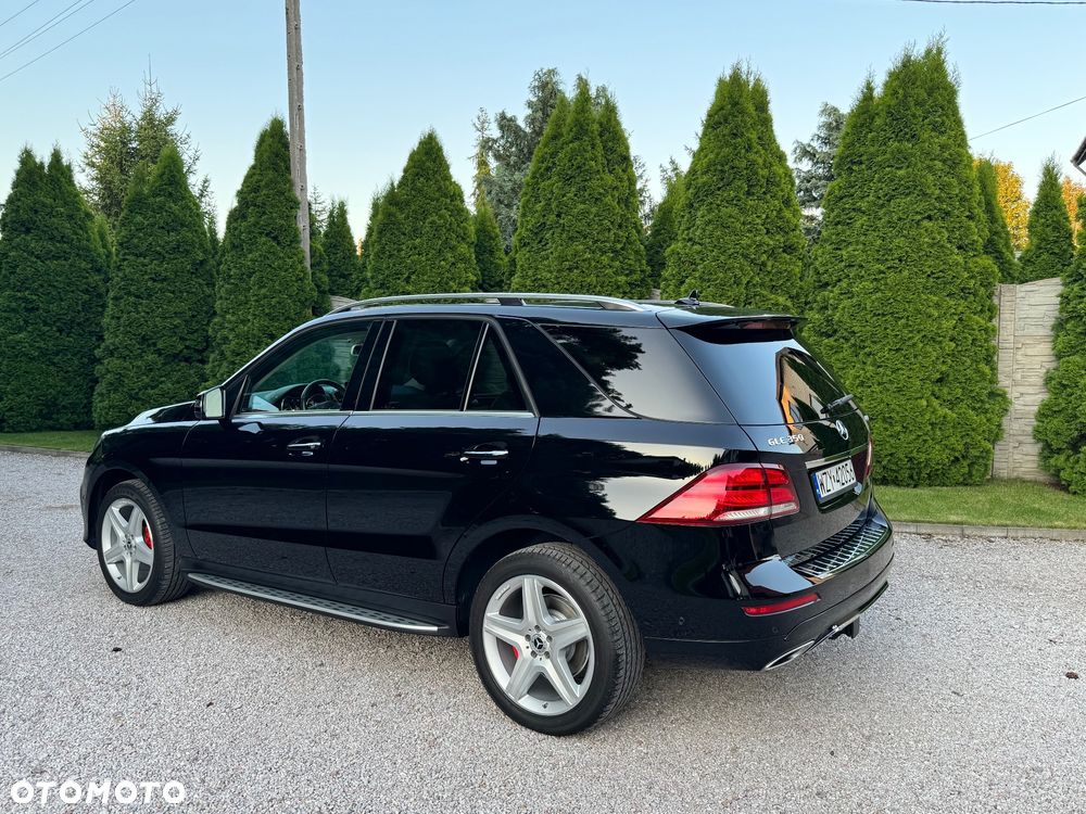 Mercedes-Benz GLE - 4