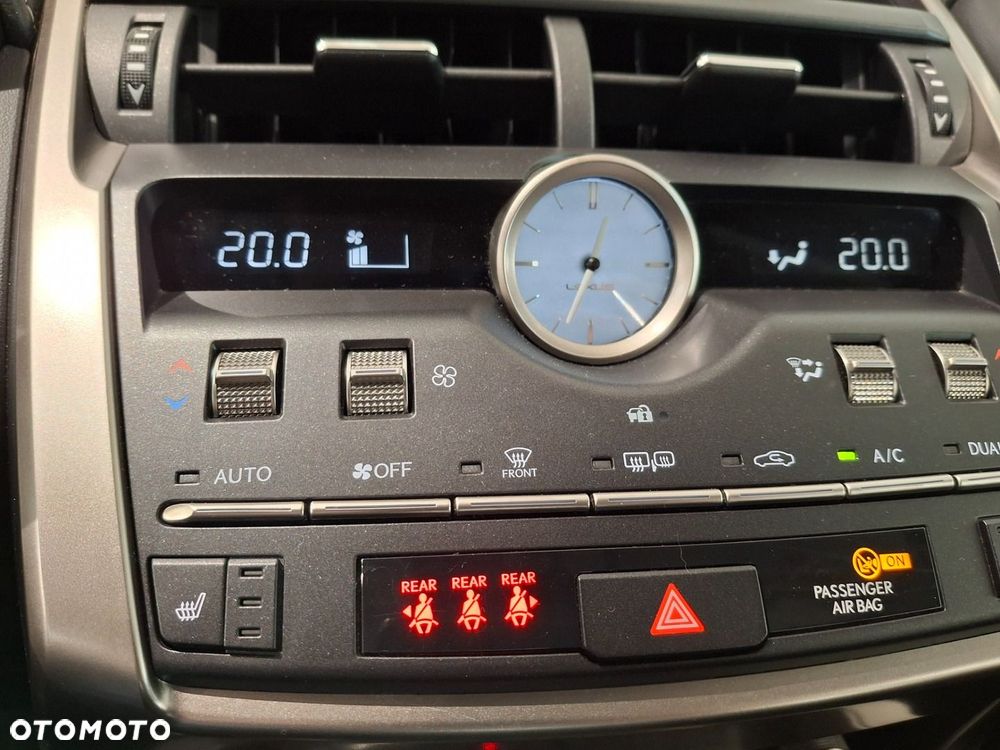 Lexus NX 300h Elegance AWD - 16