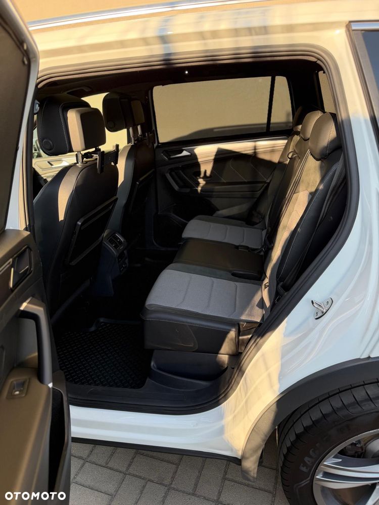 Volkswagen Tiguan Allspace 2.0 TSI 4Mot Highline DSG - 18