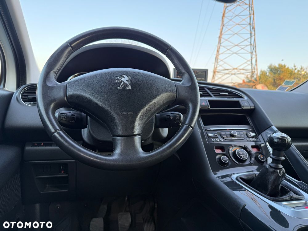 Peugeot 3008 1.2 PureTech Allure S&S - 35