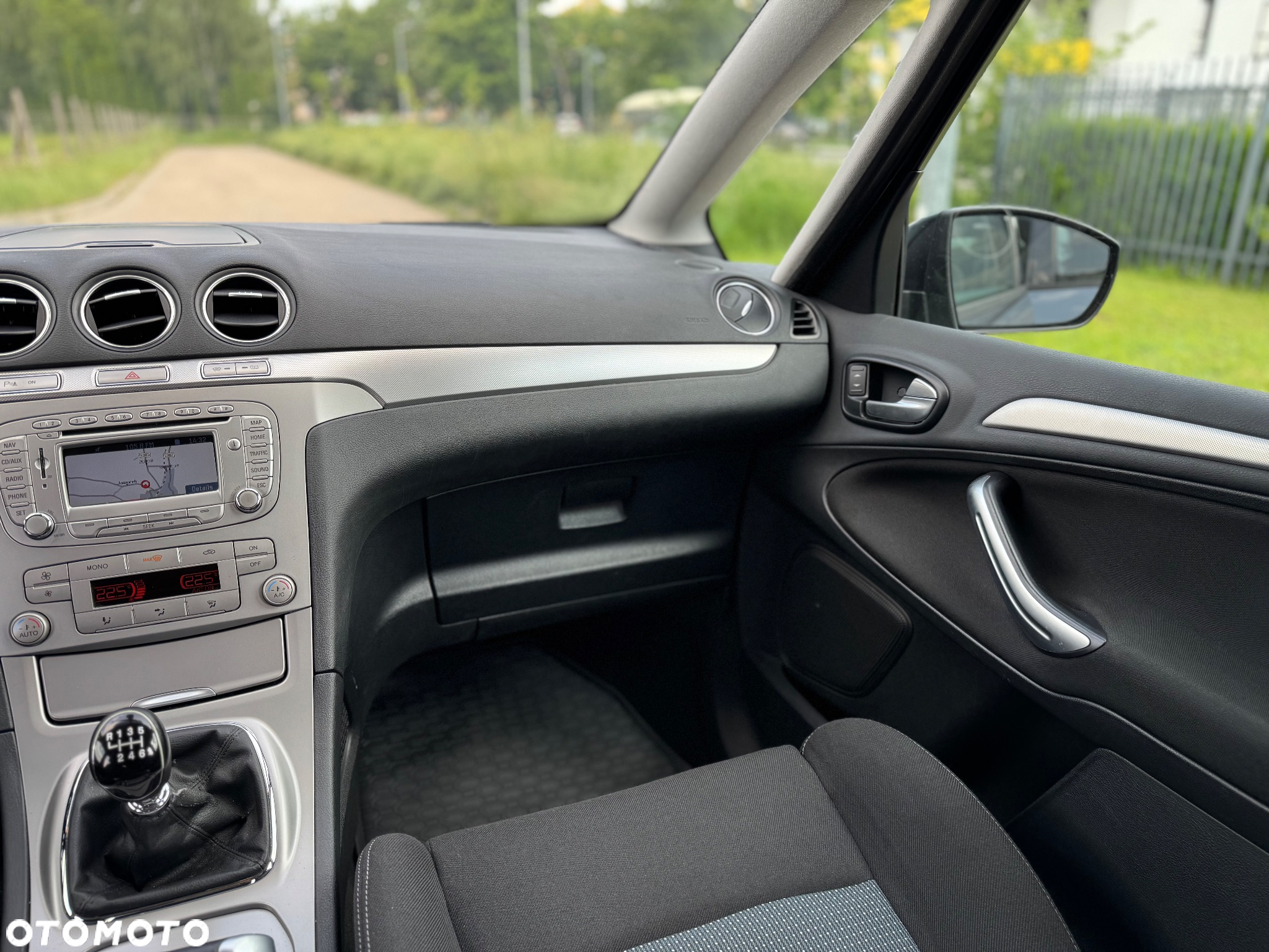 Ford S-Max - 23