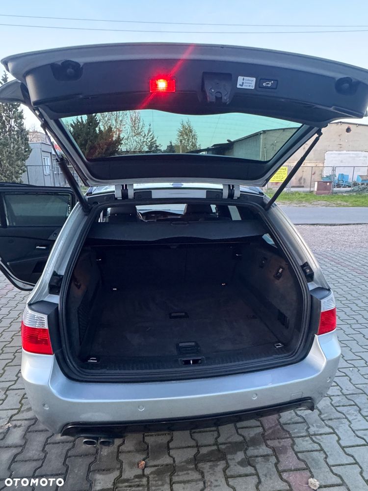 BMW Seria 5 530d - 28