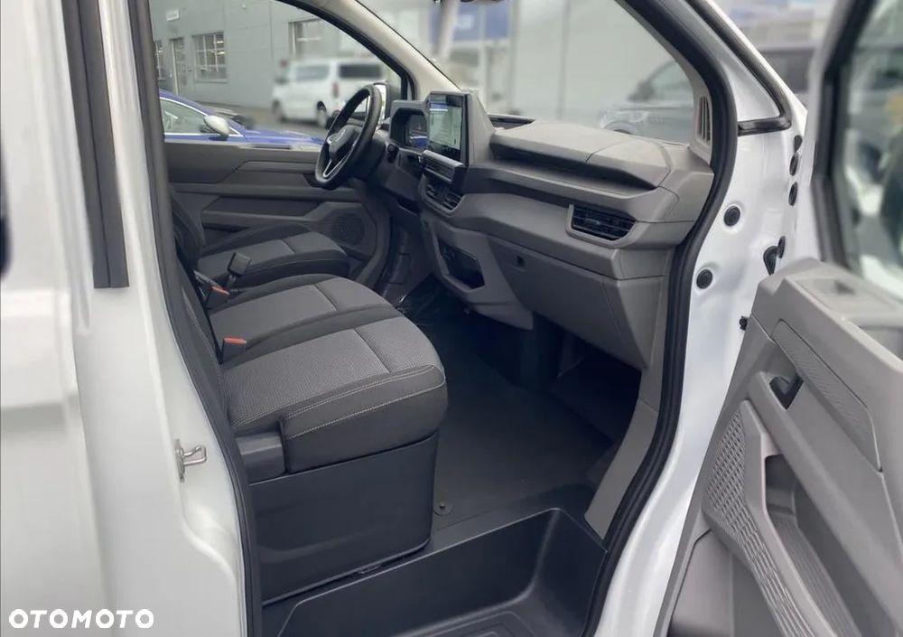 Volkswagen Transporter Kombi L2H1 M1 - 10