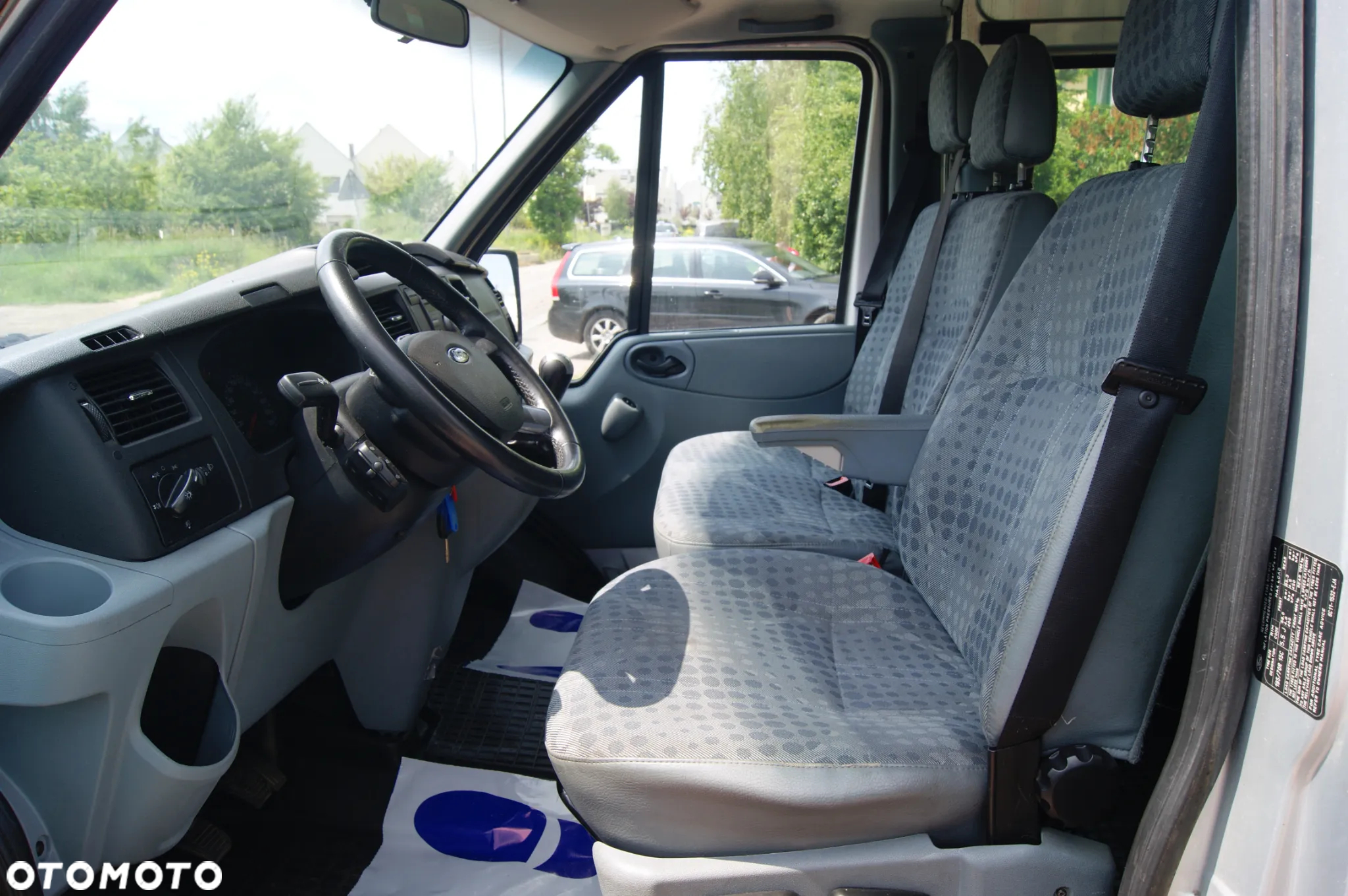 Ford Transit 300 K TDCi Pkw Basis - 18