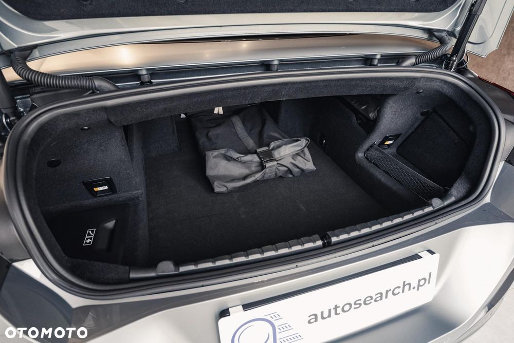 BMW Seria 8 M850i xDrive - 38