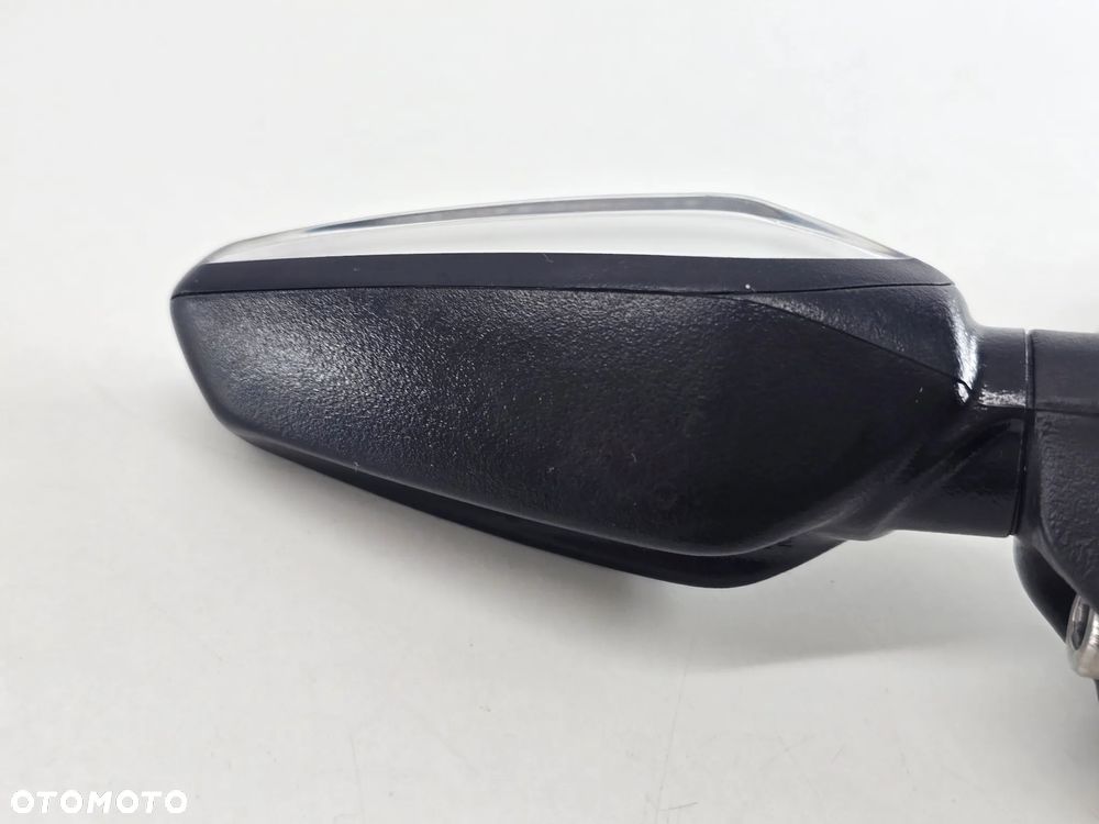 MIGACZ KIERUNKOWSKAZ PRAWY PRZOD  TRIUMPH SCRAMBLER 400 SPEED - 12