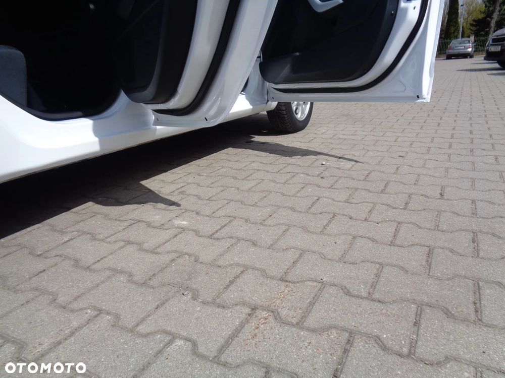 Ford Fiesta 1.25 Champions Edition - 17