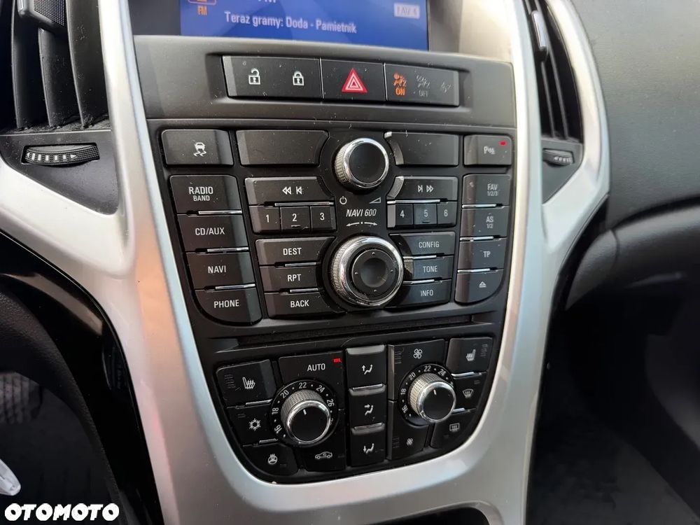 Opel Astra 1.4 Turbo Edition - 24