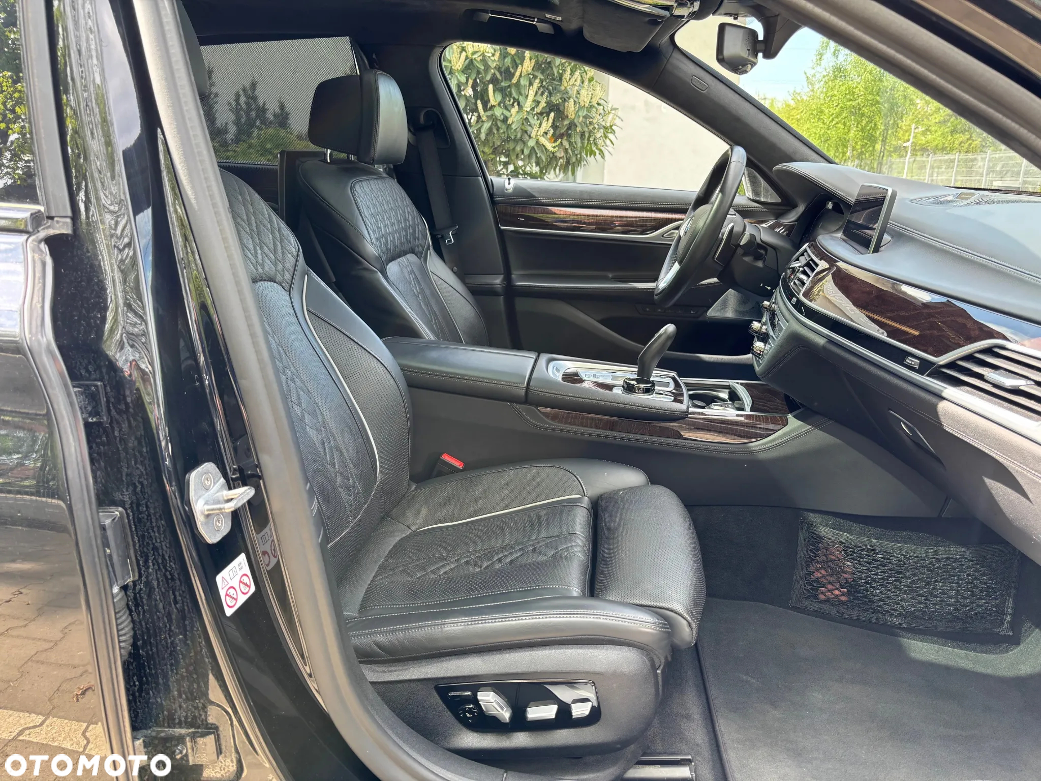 BMW Seria 7 750Ld xDrive - 15