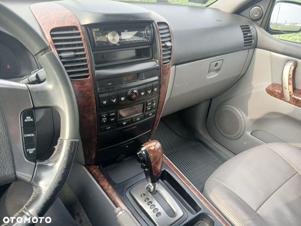 Kia Sorento - 5
