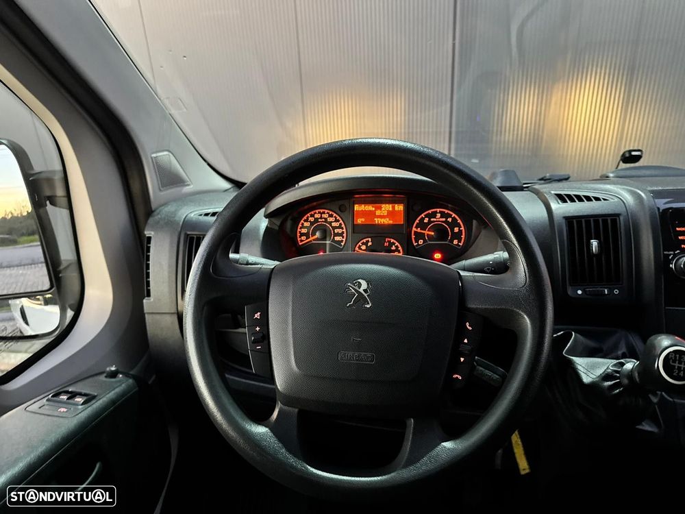Peugeot Boxer 2.2 BlueHDi 335 L3 CD - 23