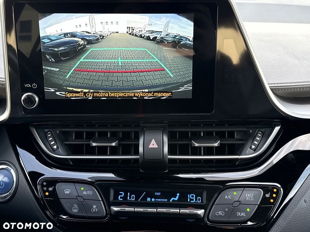 Toyota C-HR 1.8 Hybrid Executive - 17