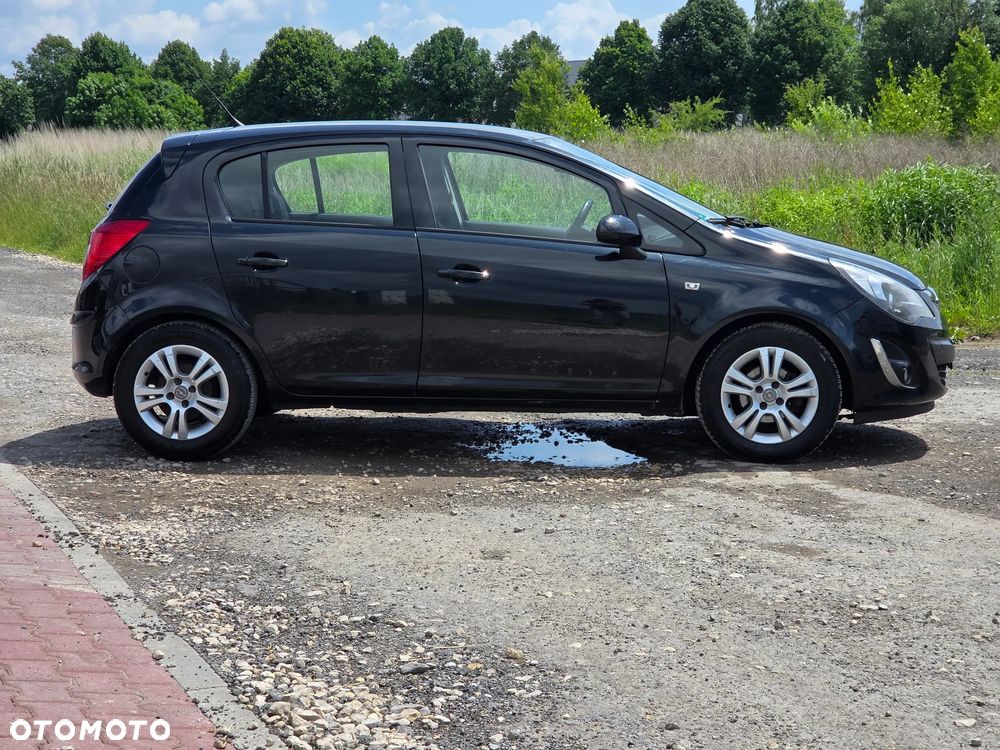 Opel Corsa 1.4 16V Color Elegance - 4