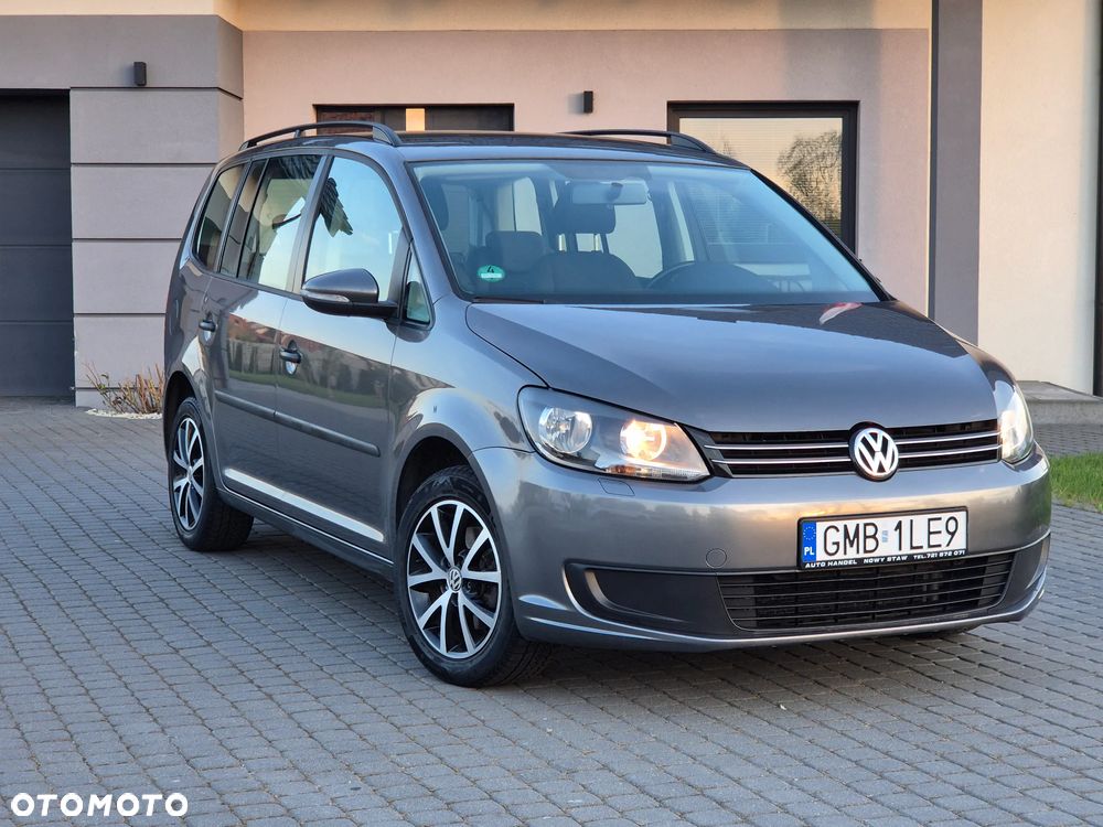 Volkswagen Touran 1.6 TDI DPF BlueMotion Technology DSG Comfortline - 1
