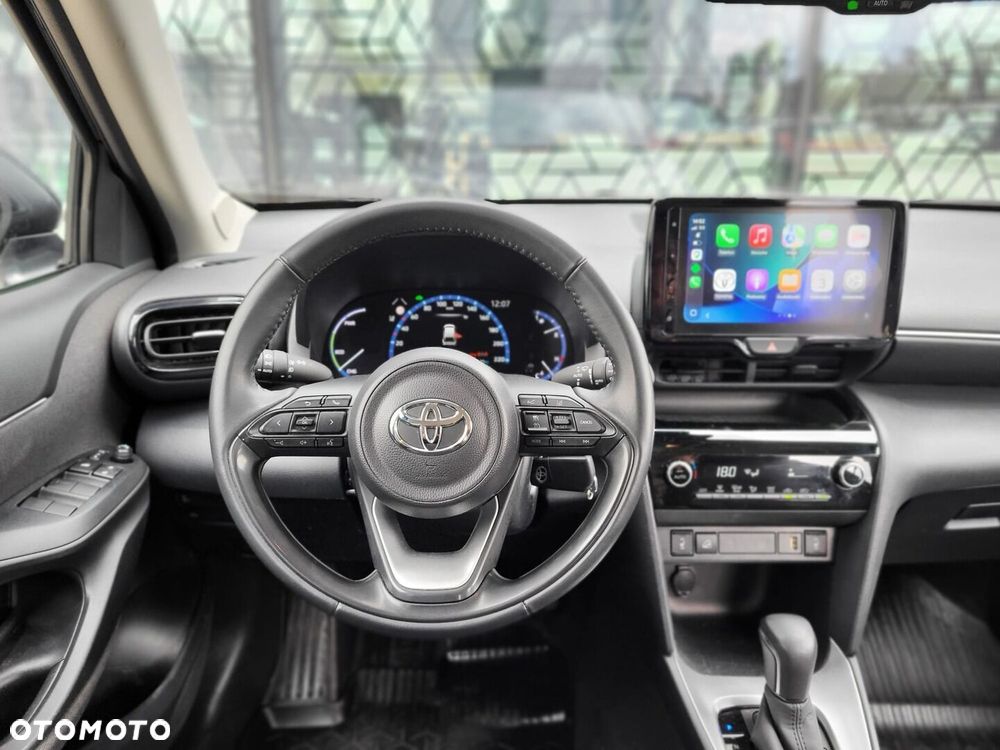 Toyota Yaris Cross Hybrid 1.5 Comfort 4x4 - 14