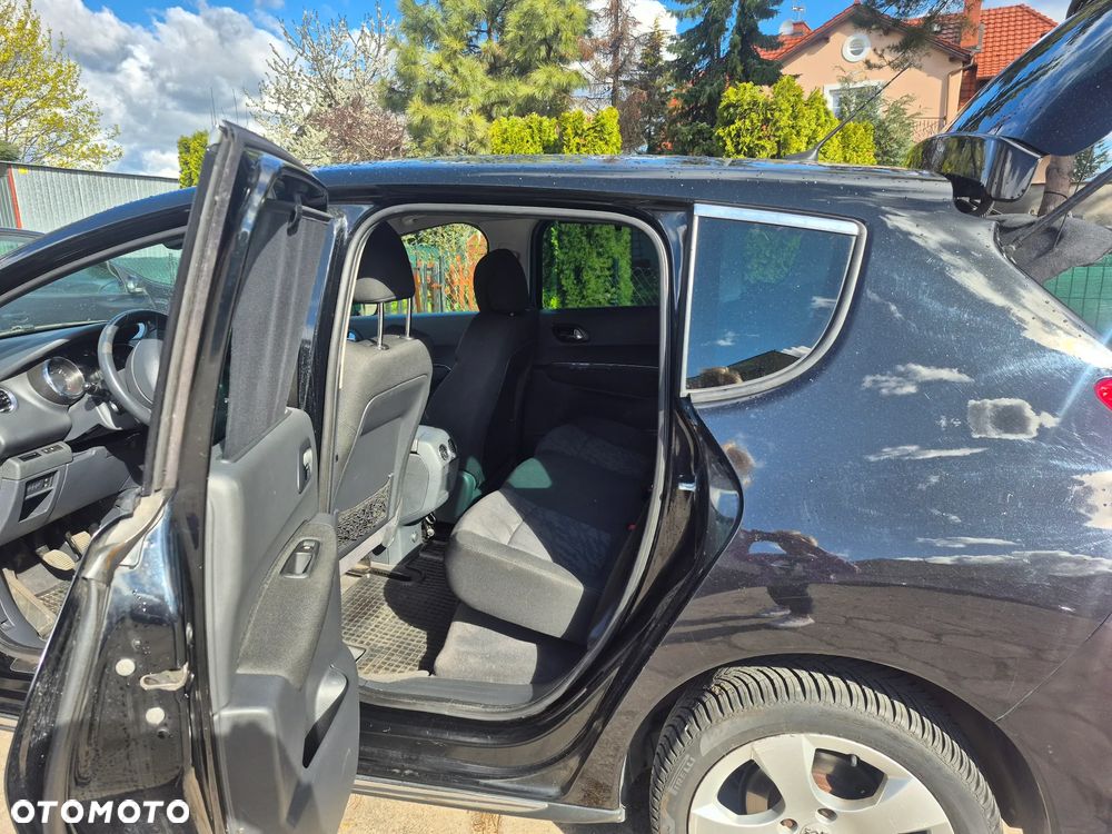 Peugeot 3008 - 16