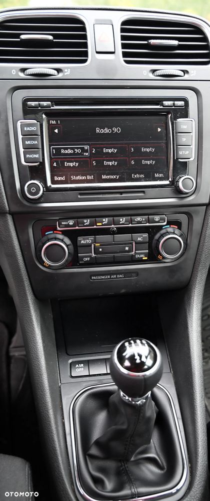 Volkswagen Golf - 26