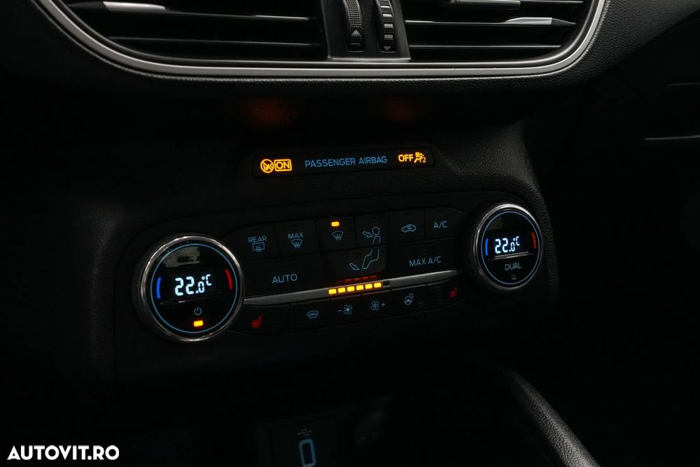 Ford Focus 1.0 EcoBoost Titanium Business - 20