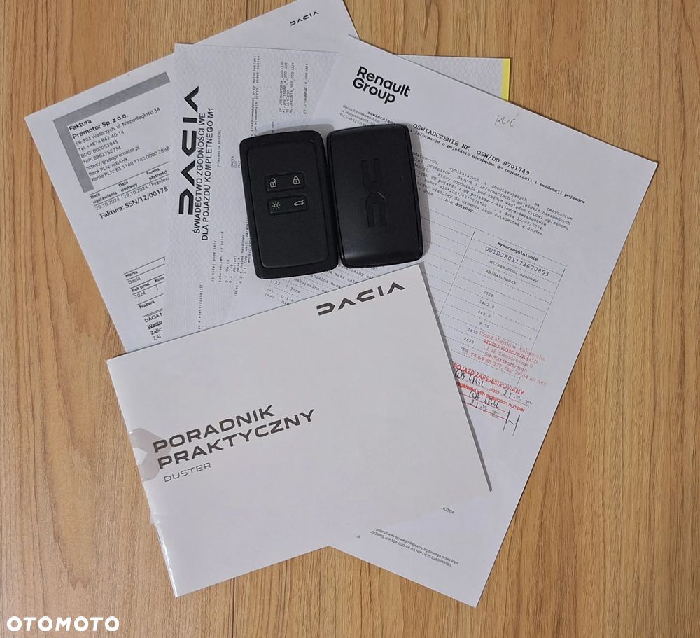 Dacia Duster 1.6 Full Hybrid 140 Journey MMT - 37