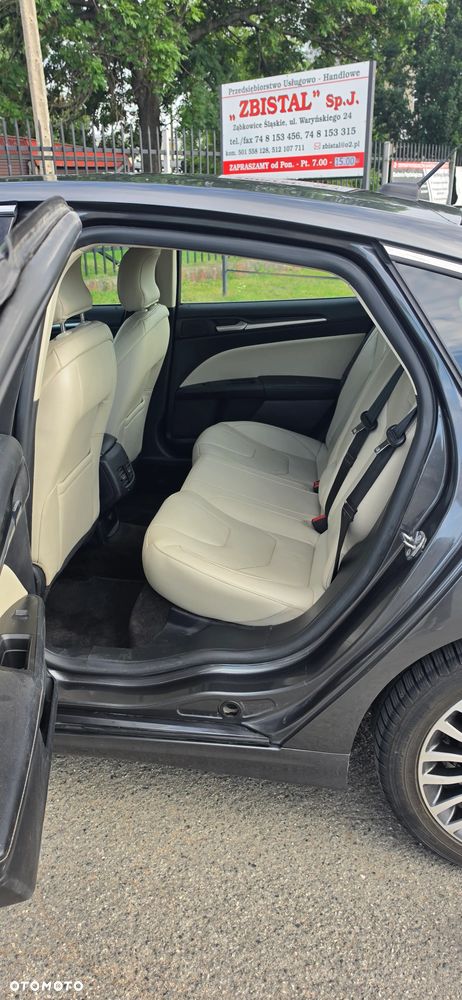 Ford Fusion 2.0 EcoBoost Titanium - 9