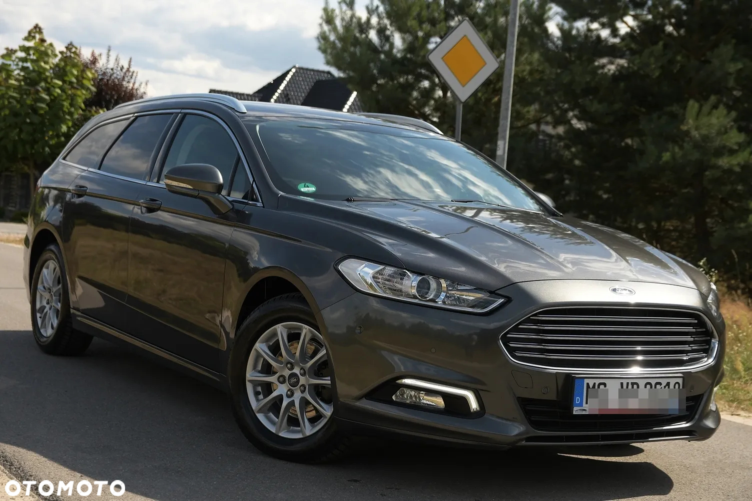 Ford Mondeo - 11