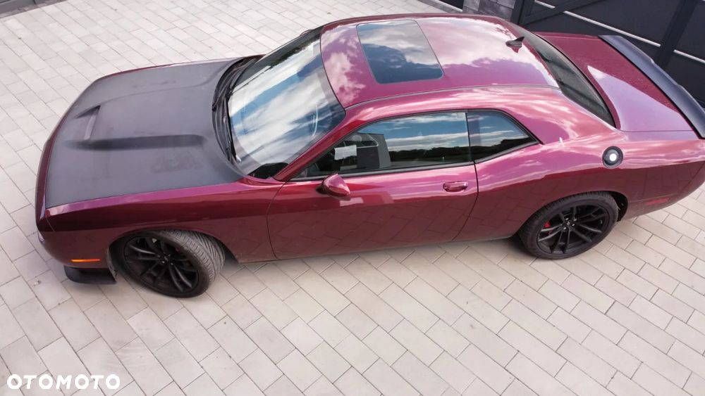 Dodge Challenger 6.4 Scat Pack - 2