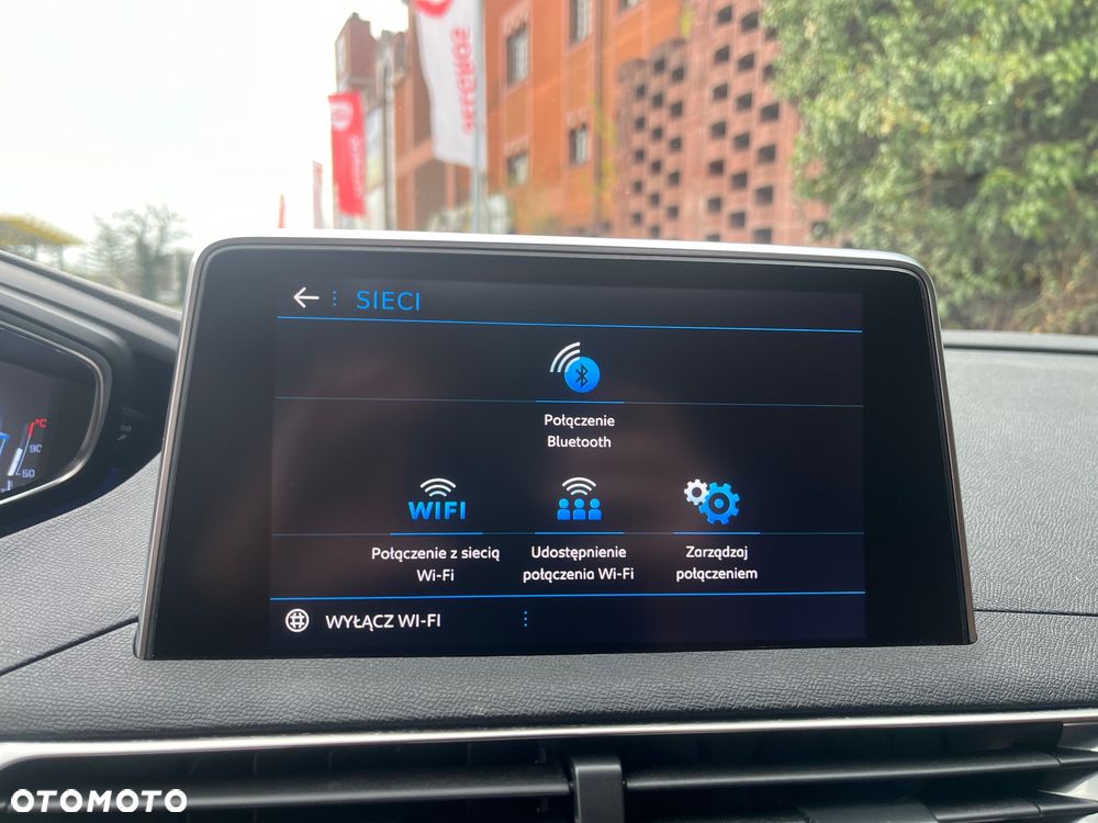 Peugeot 5008 1.6 PureTech Allure S&S EAT8 - 33