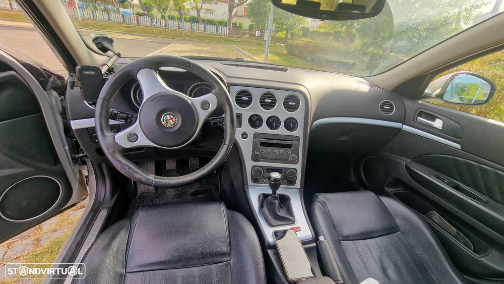 Alfa Romeo 159 Sportwagon 1.9 JTDm 16V - 4