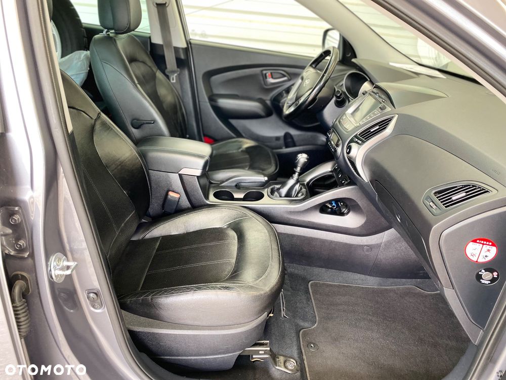 Hyundai ix35 1.7 CRDi Premium 2WD - 12