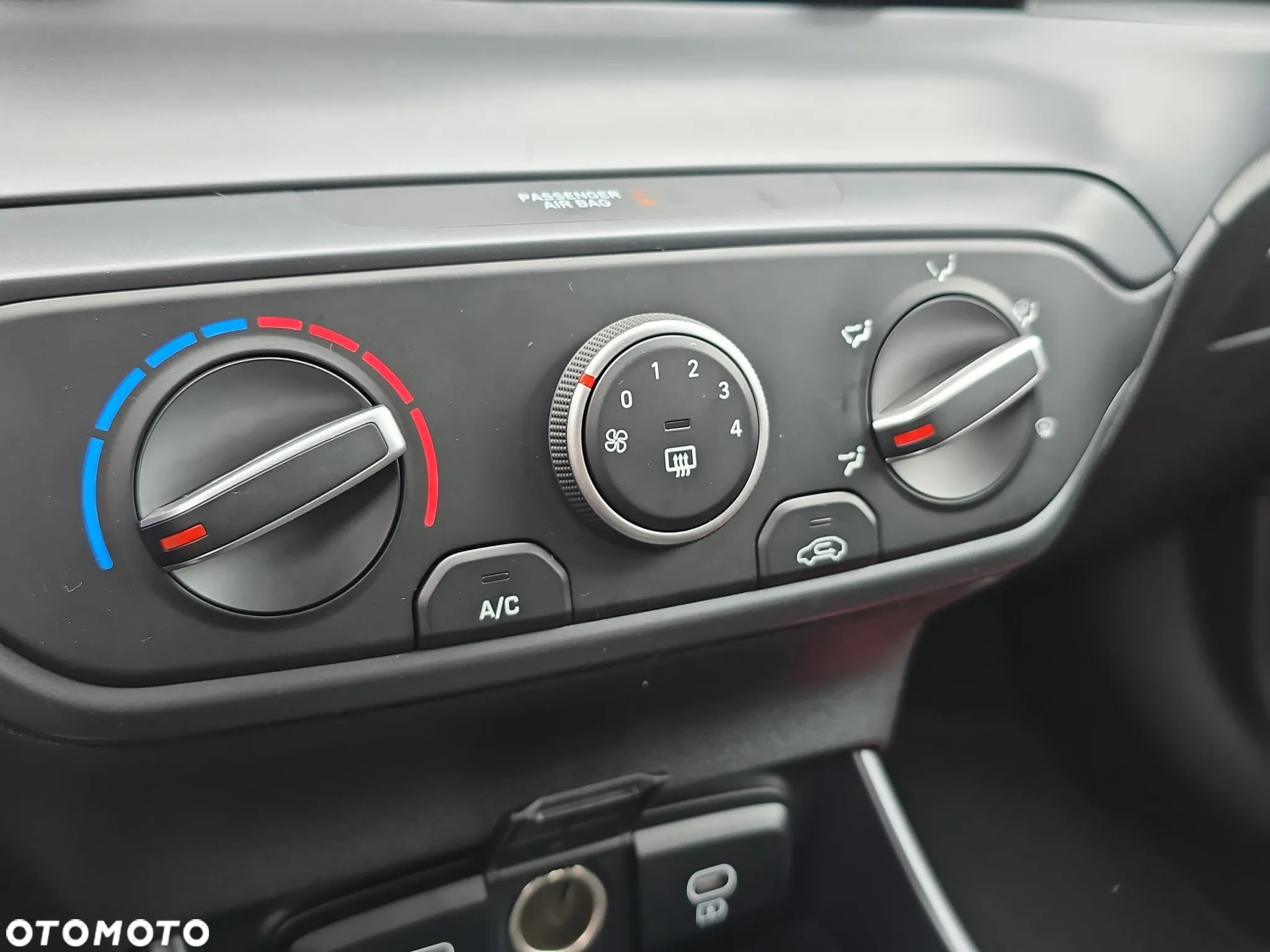 Hyundai i20 1.2 Modern - 13