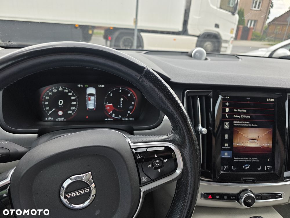 Volvo V90 Cross Country - 7
