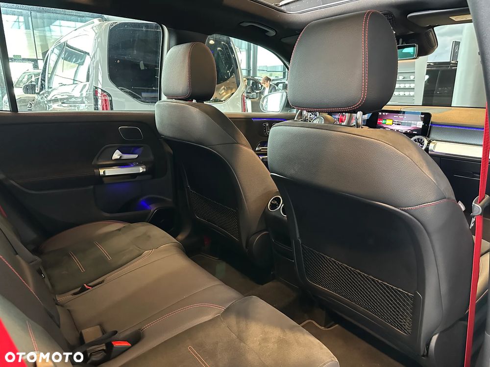 Mercedes-Benz GLB AMG 35 4-Matic - 14