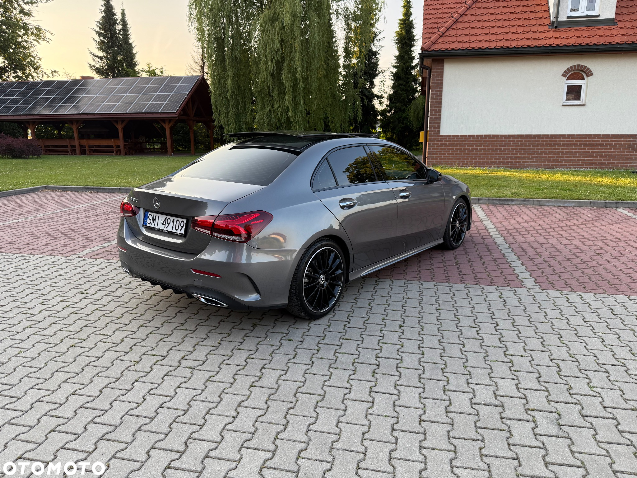 Mercedes-Benz Klasa A 220 AMG Line 7G-DCT - 5