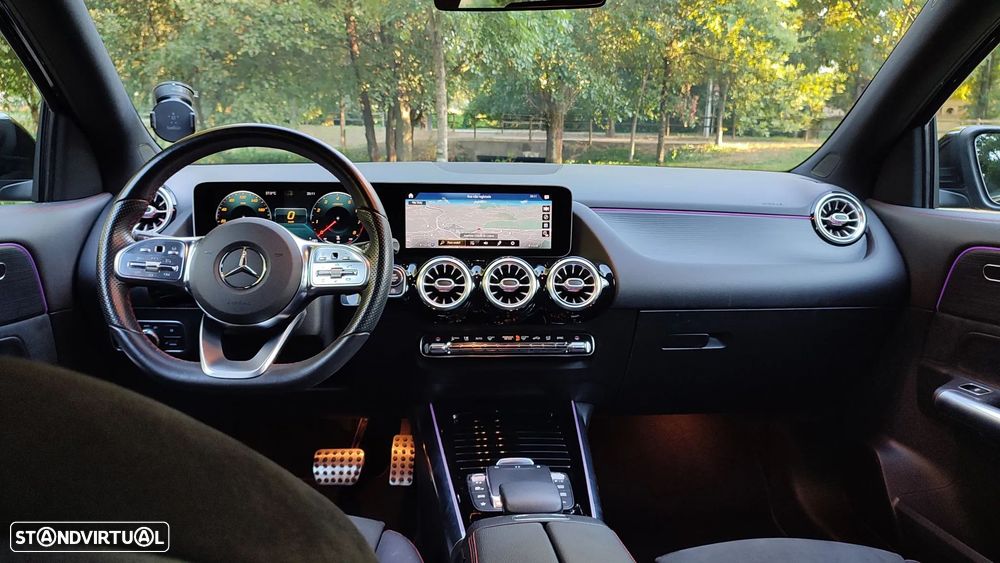 Mercedes-Benz GLA 200 AMG Line - 13