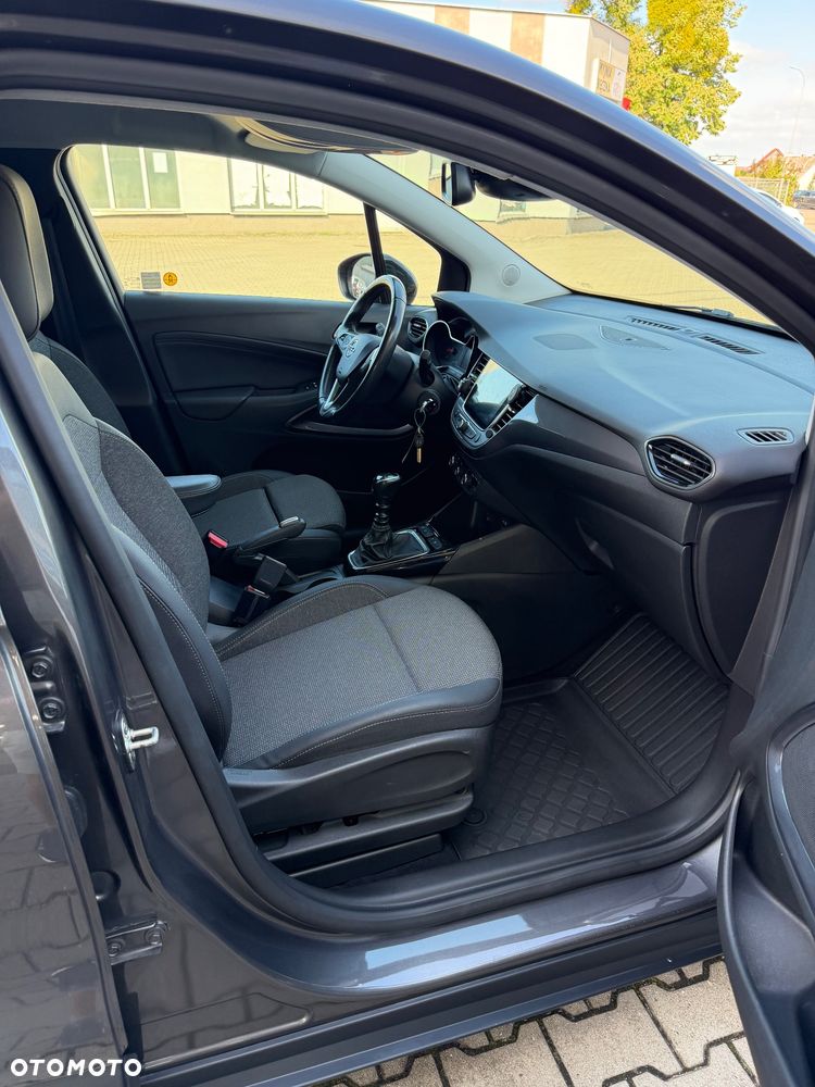 Opel Crossland X 1.2 T Edition S&S - 9