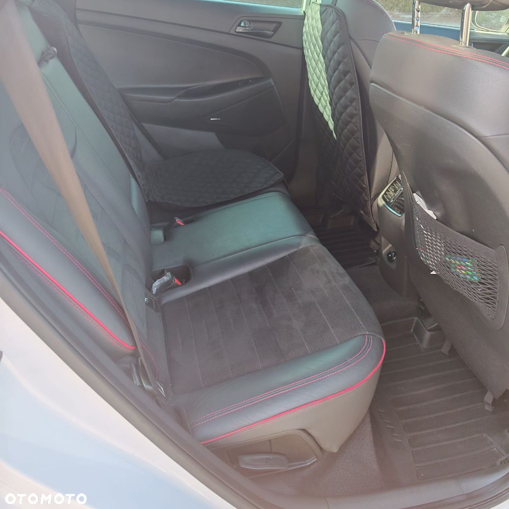 Hyundai Tucson 1.6 CRDi 48V-Hybrid 2WD DCT N Line - 21