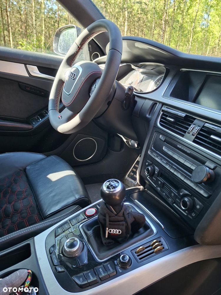 Audi A4 Limousine - 29