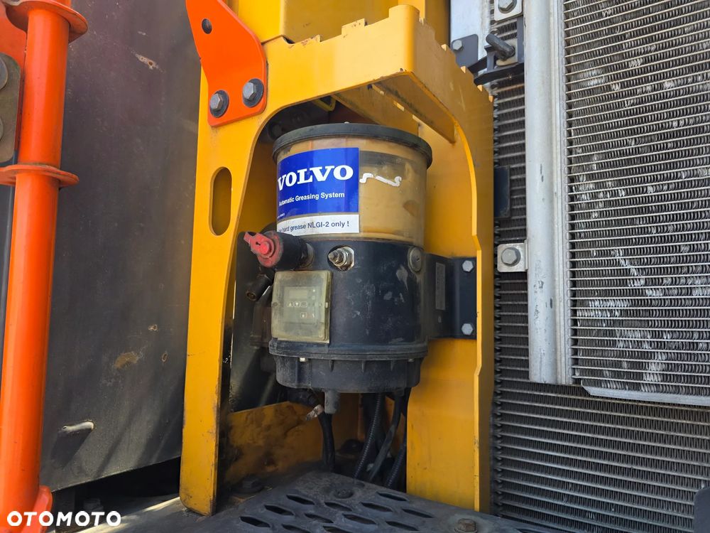 Volvo EWR 150E, 2016 ROK, 8700 MTH, PŁYWAJĄCE RAMIĘ - 21