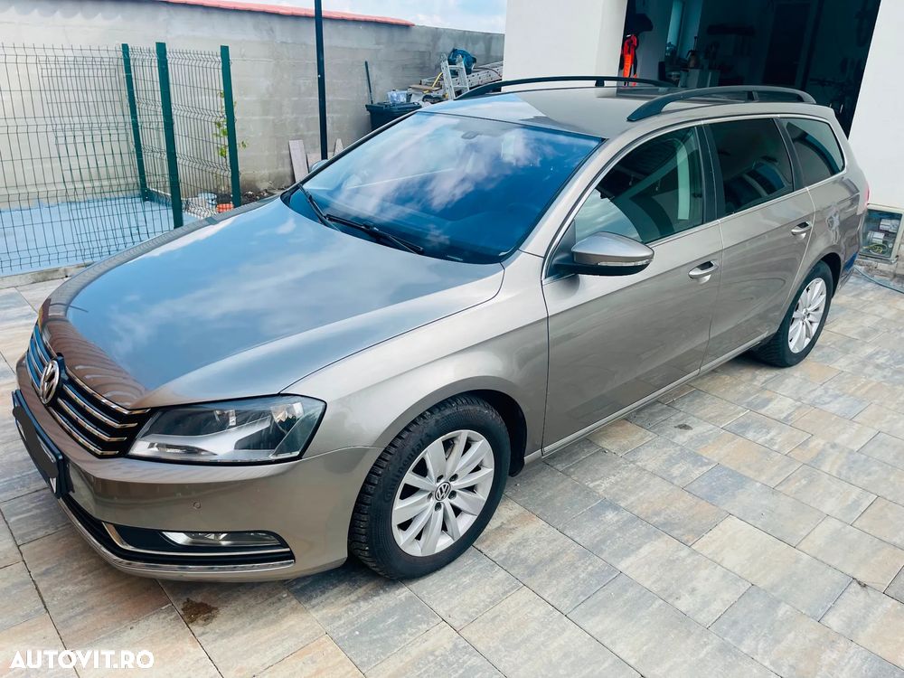 Volkswagen Passat - 8