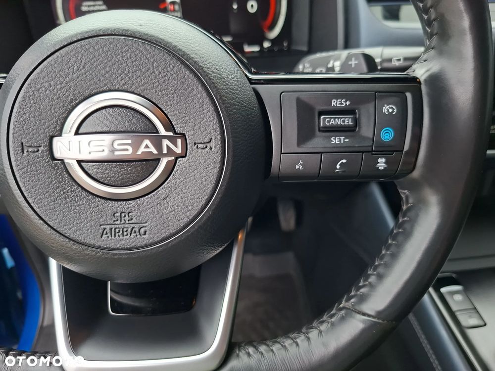 Nissan Qashqai 1.3 DIG-T 4x4 MHEV Xtronic Tekna+ - 18