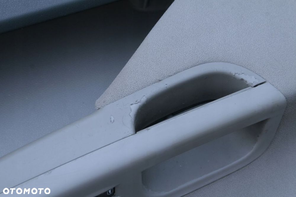 fotel kanapa tapicerka Passat B6 - 6